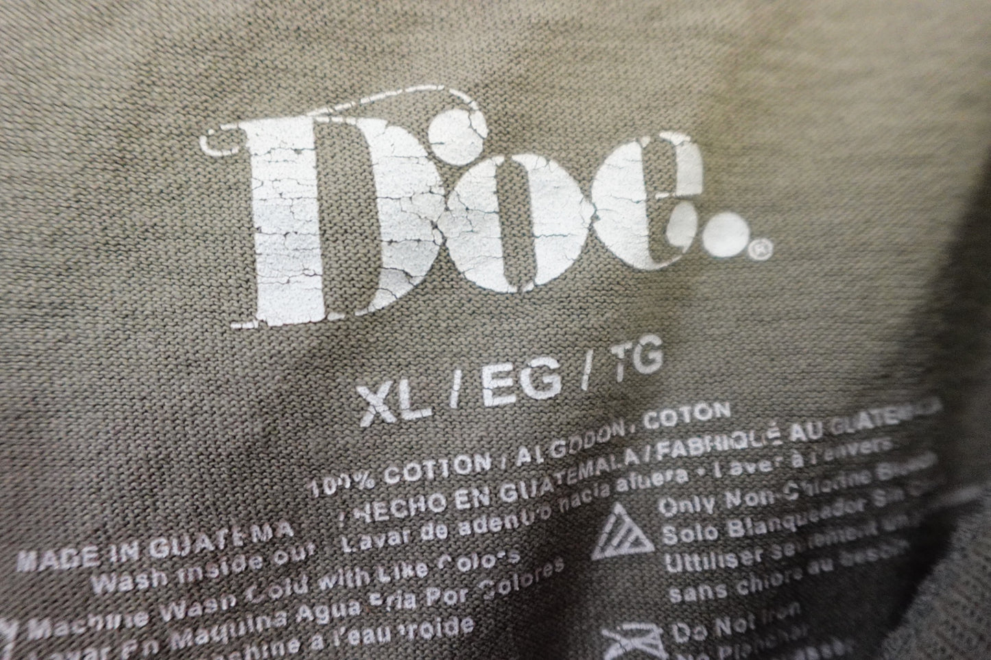 Doe., Cropped T-Shirt, XL