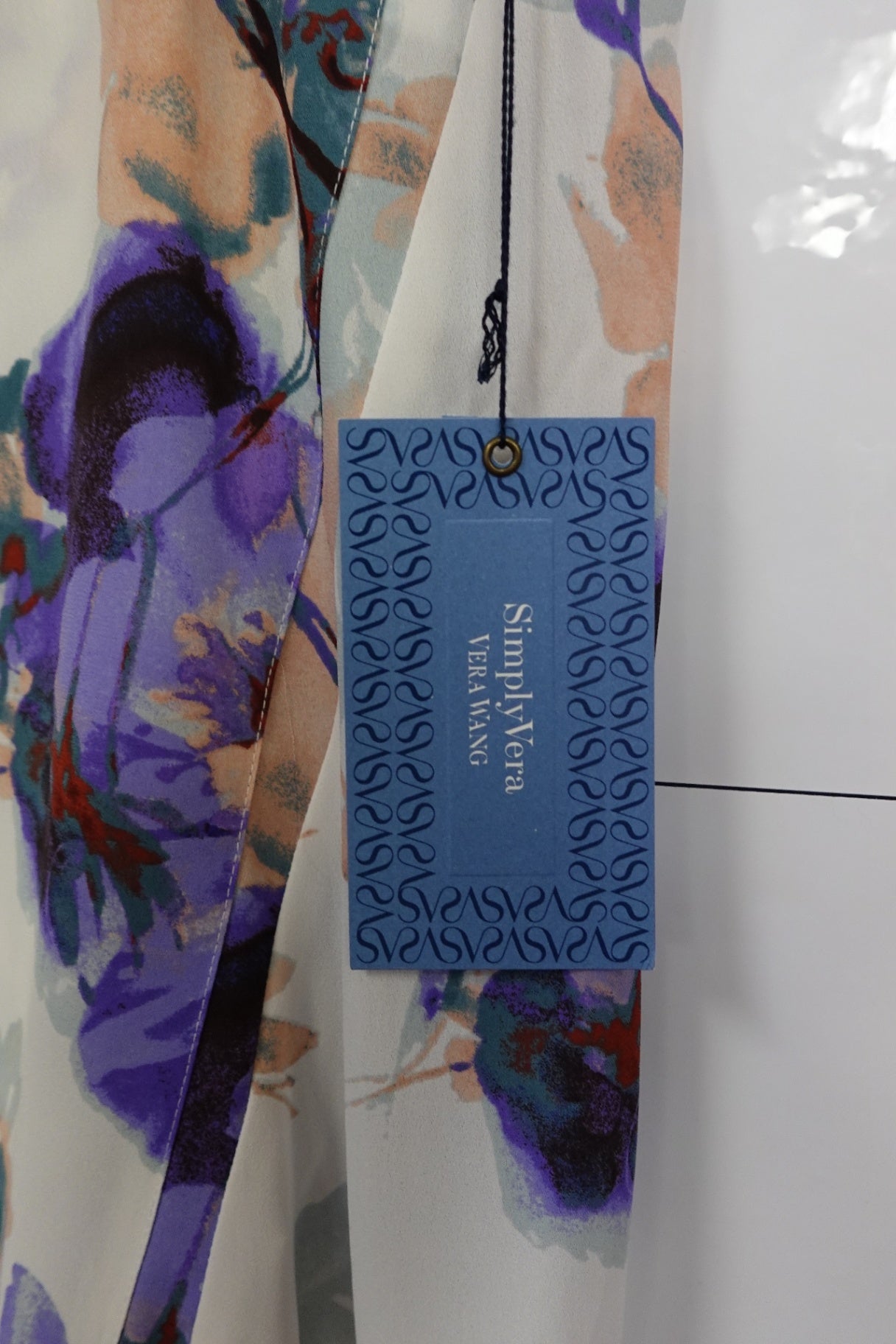 Simply Vera, Sleeveless Blouse, Large, Condition: New with tags