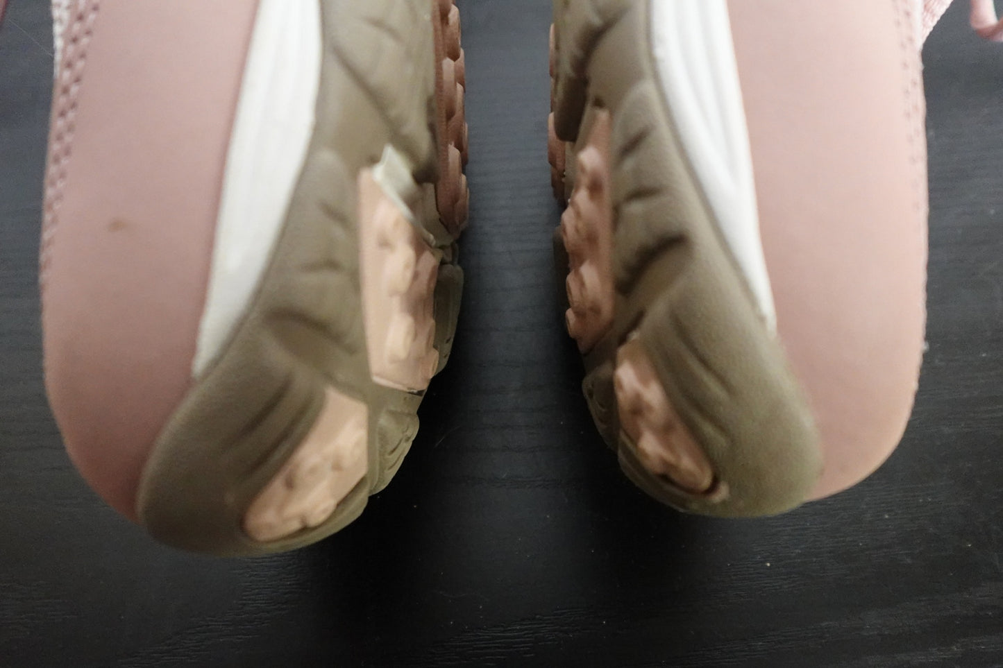 Easy Spirit, Hiking Sneakers, 11, Condition: Very Good