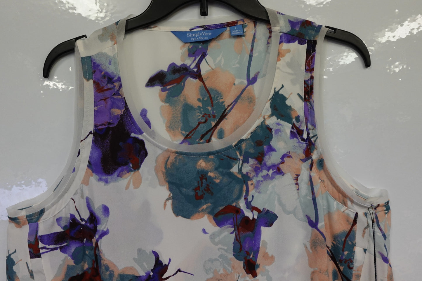 Simply Vera, Sleeveless Blouse, Large, Condition: New with tags