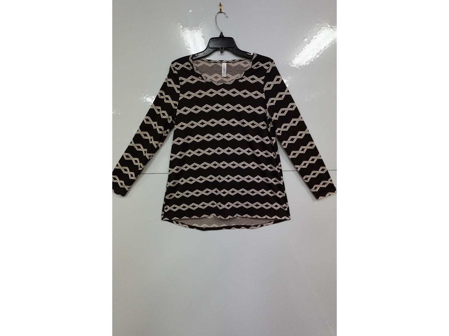 LuLaRoe, T-Shirt, Large