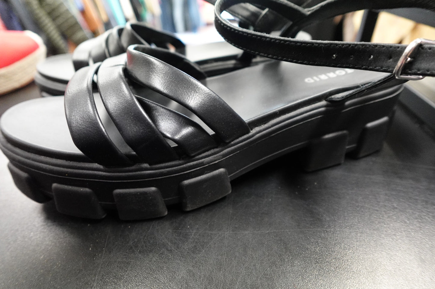 TORRID, Sandals, 10.5