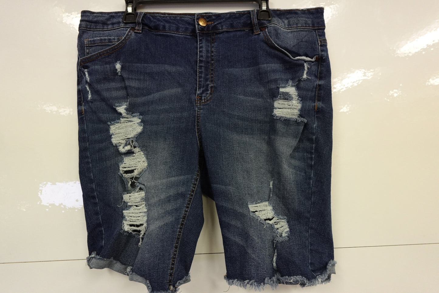 Indigo Fusion, Shorts, 20W