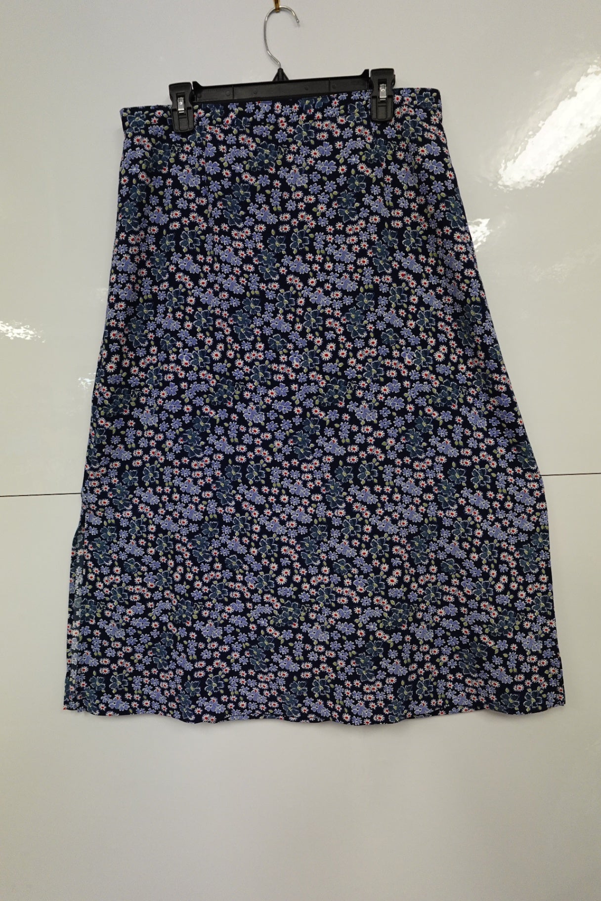 Christopher Banks, Skirt, 14
