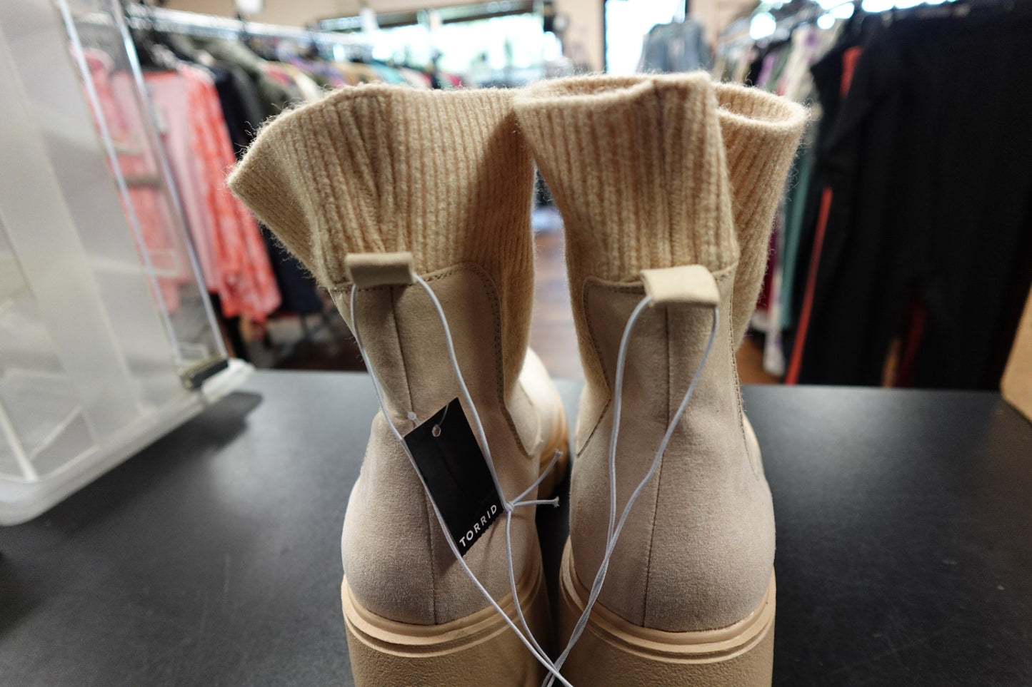 NEW- Torrid, Boots, 10W