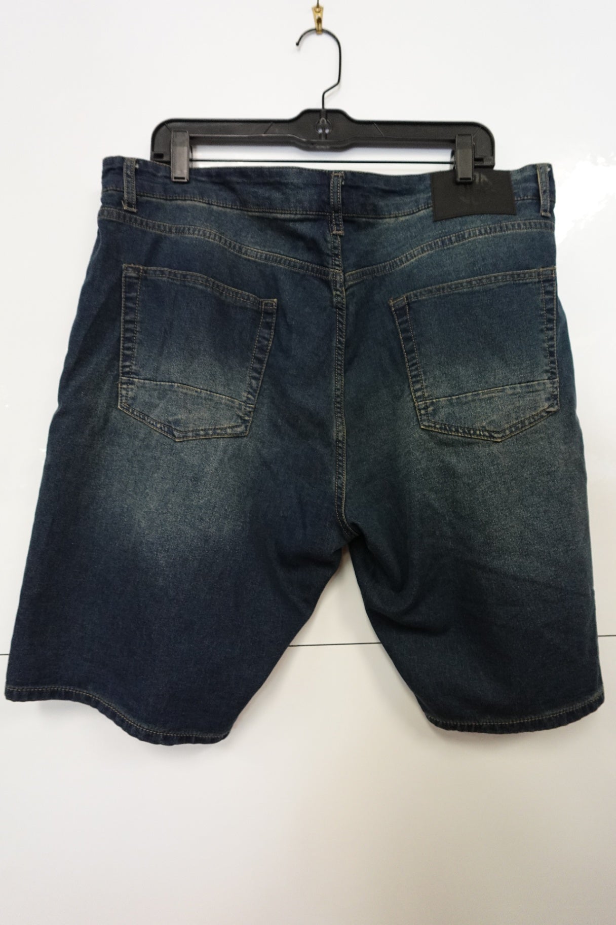Vintage Genes Black, Jeans Shorts, L/XL (38in Waist)