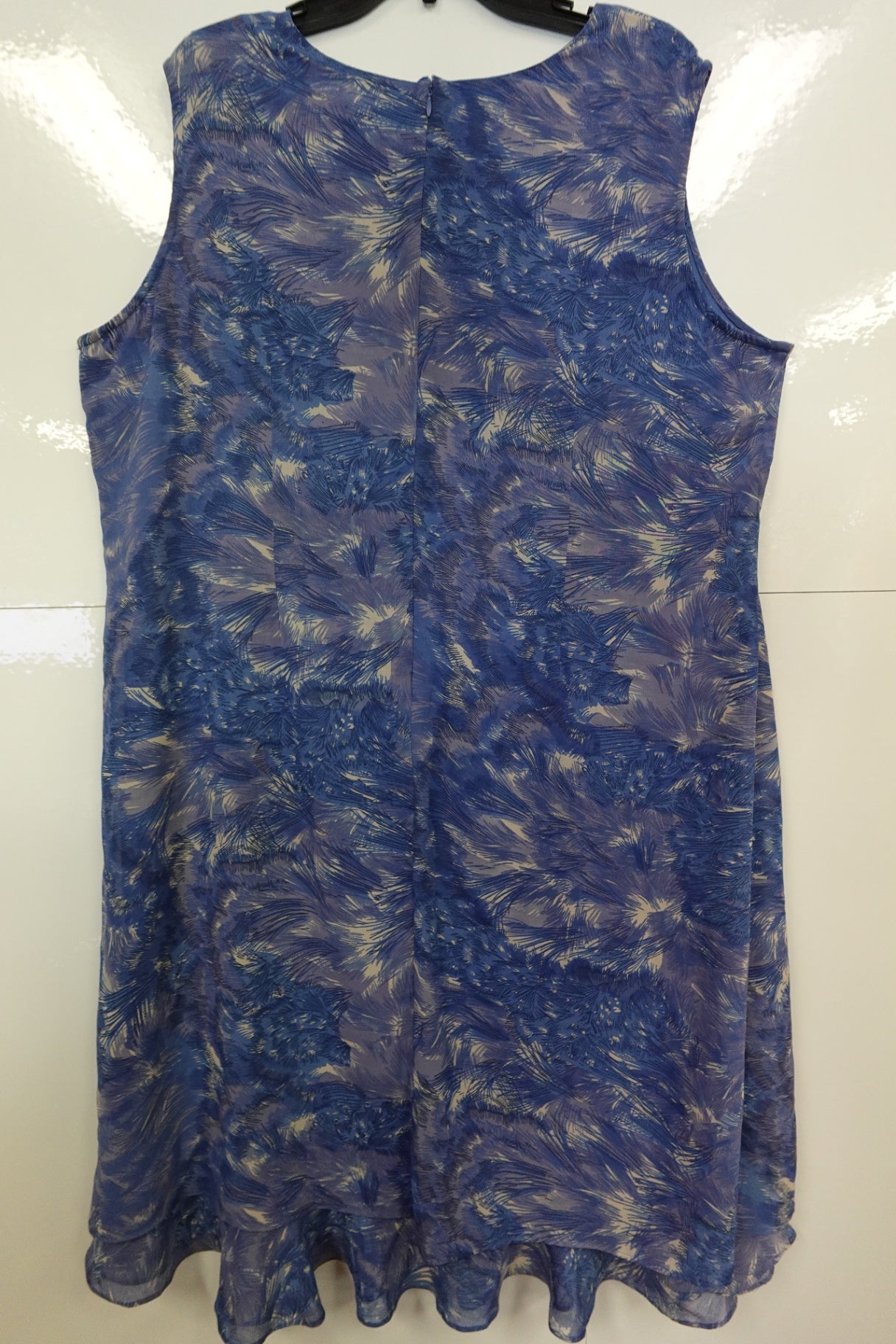 Anthony Richards, Dress, 22w