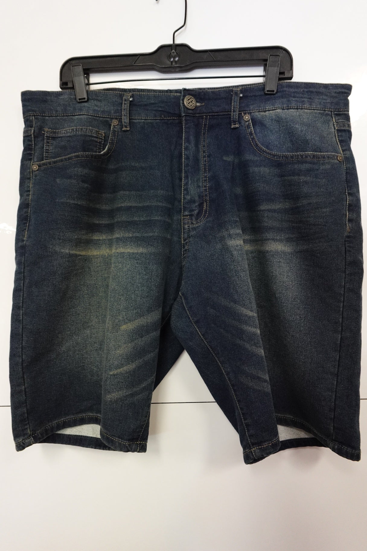 Vintage Genes Black, Jeans Shorts, L/XL (38in Waist)