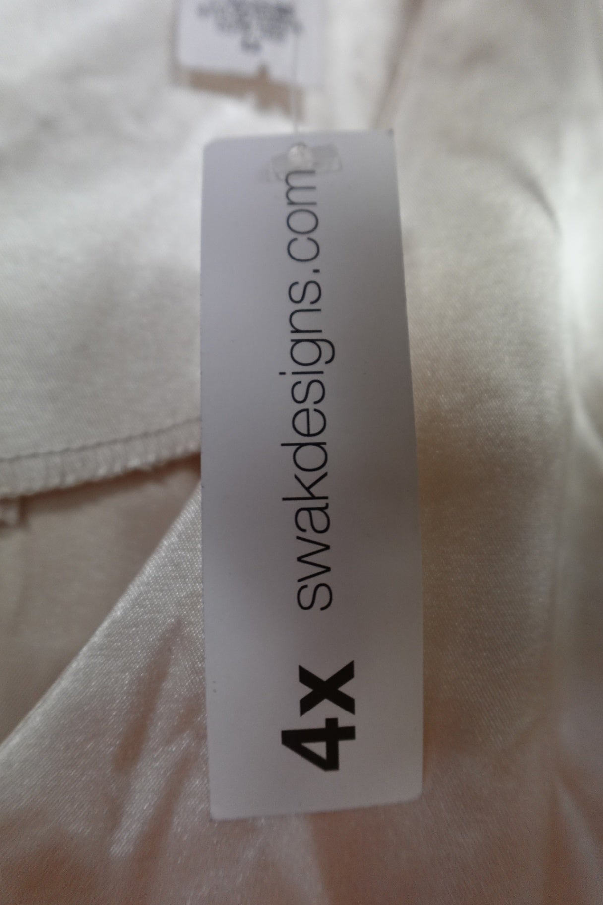 NEW Sealed with a kiss, Dress, 4X