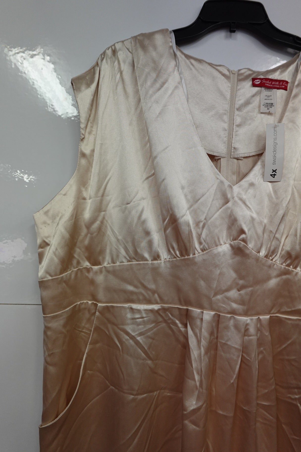 NEW Sealed with a kiss, Dress, 4X