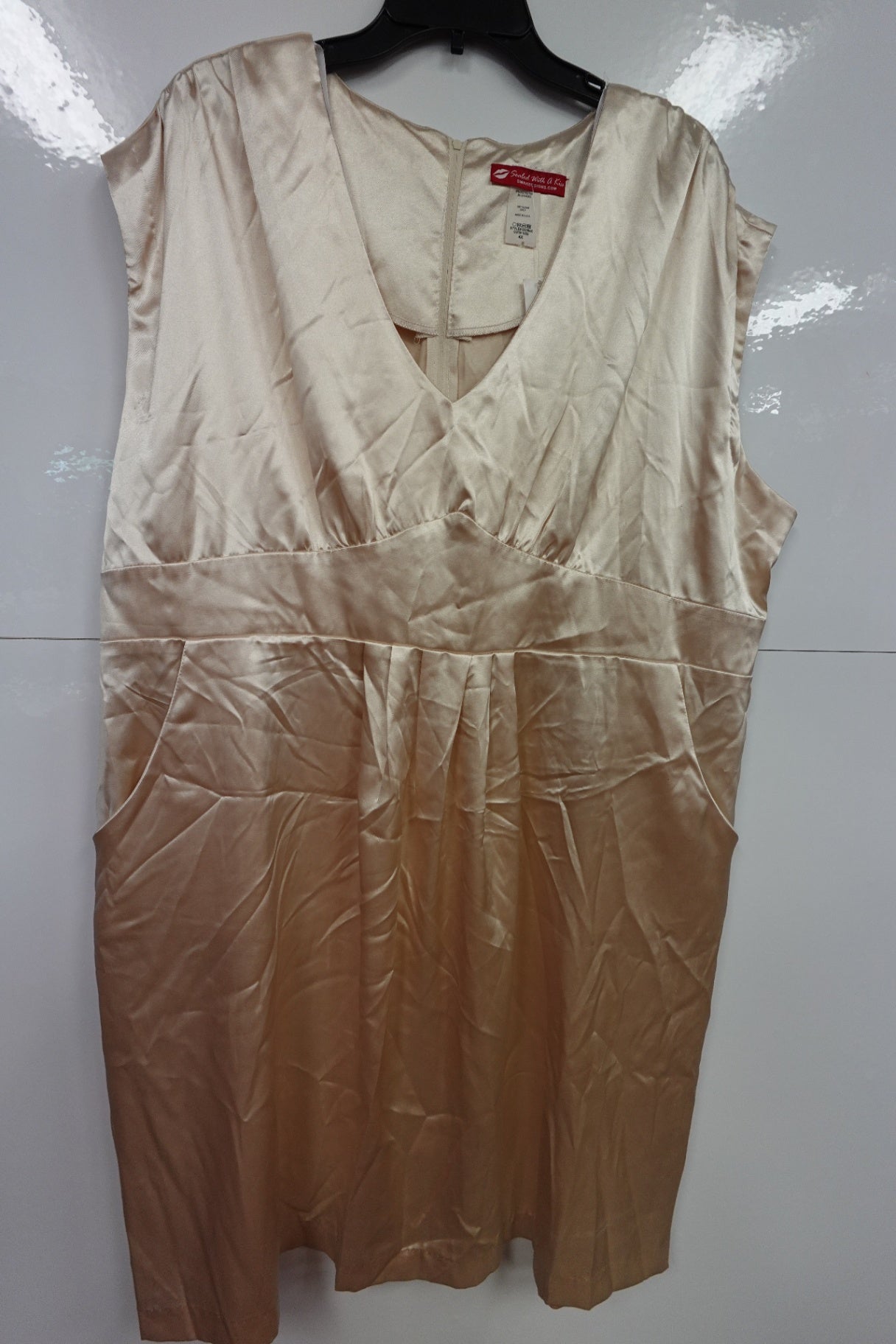 NEW Sealed with a kiss, Dress, 4X