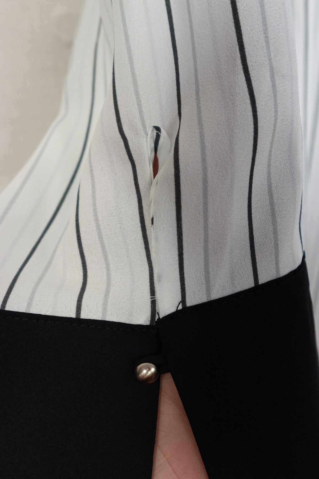 The limited, Long Sleeves Top, 3X