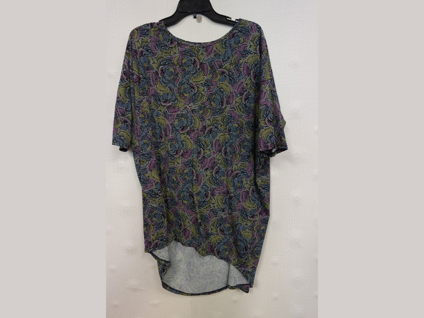 Lularoe, SHORT SLEEVED TOP, Large
