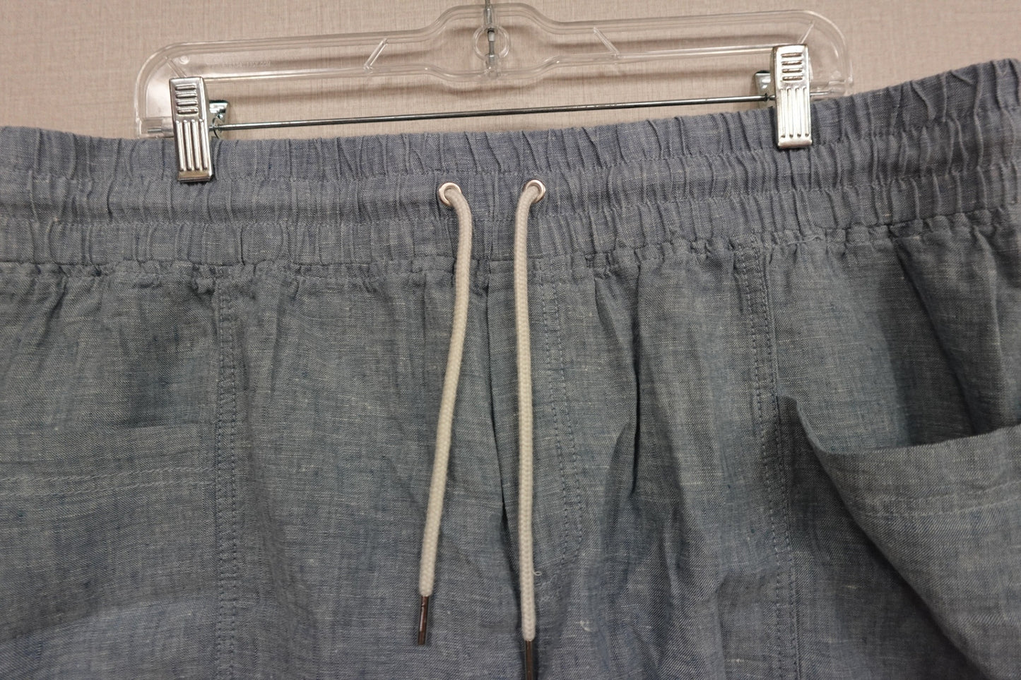 Athleta, Shorts, 18