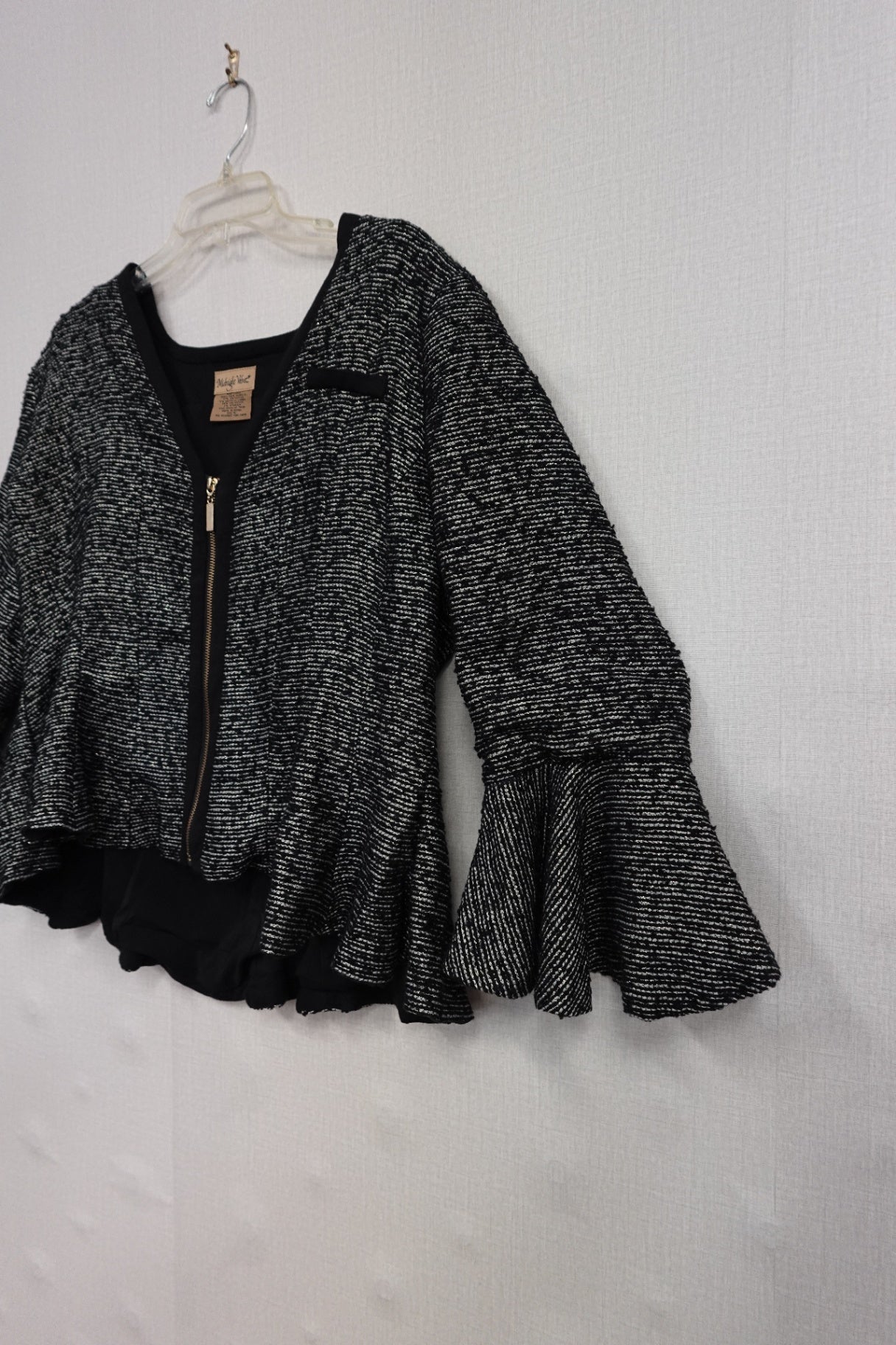 Midnight Velvet, Jacket, 16