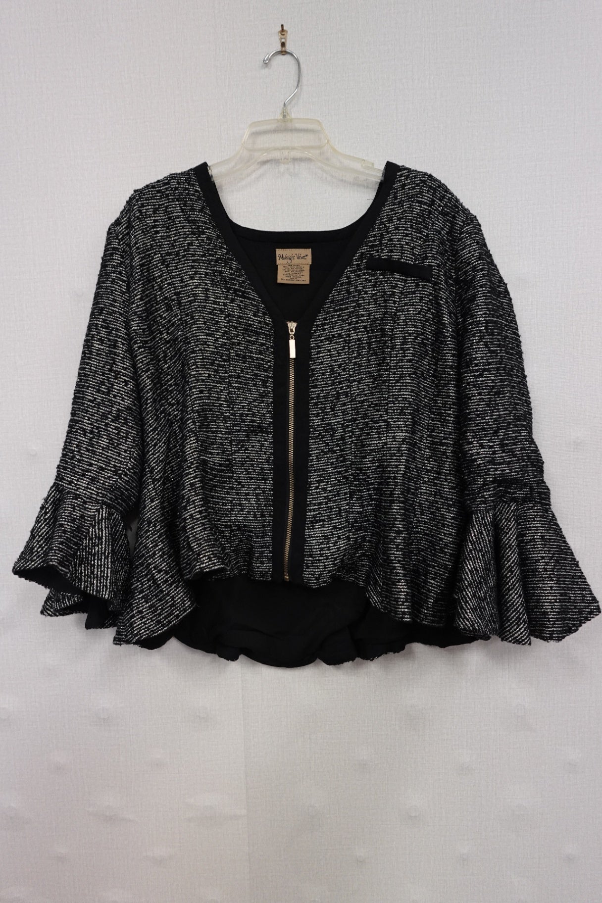 Midnight Velvet, Jacket, 16