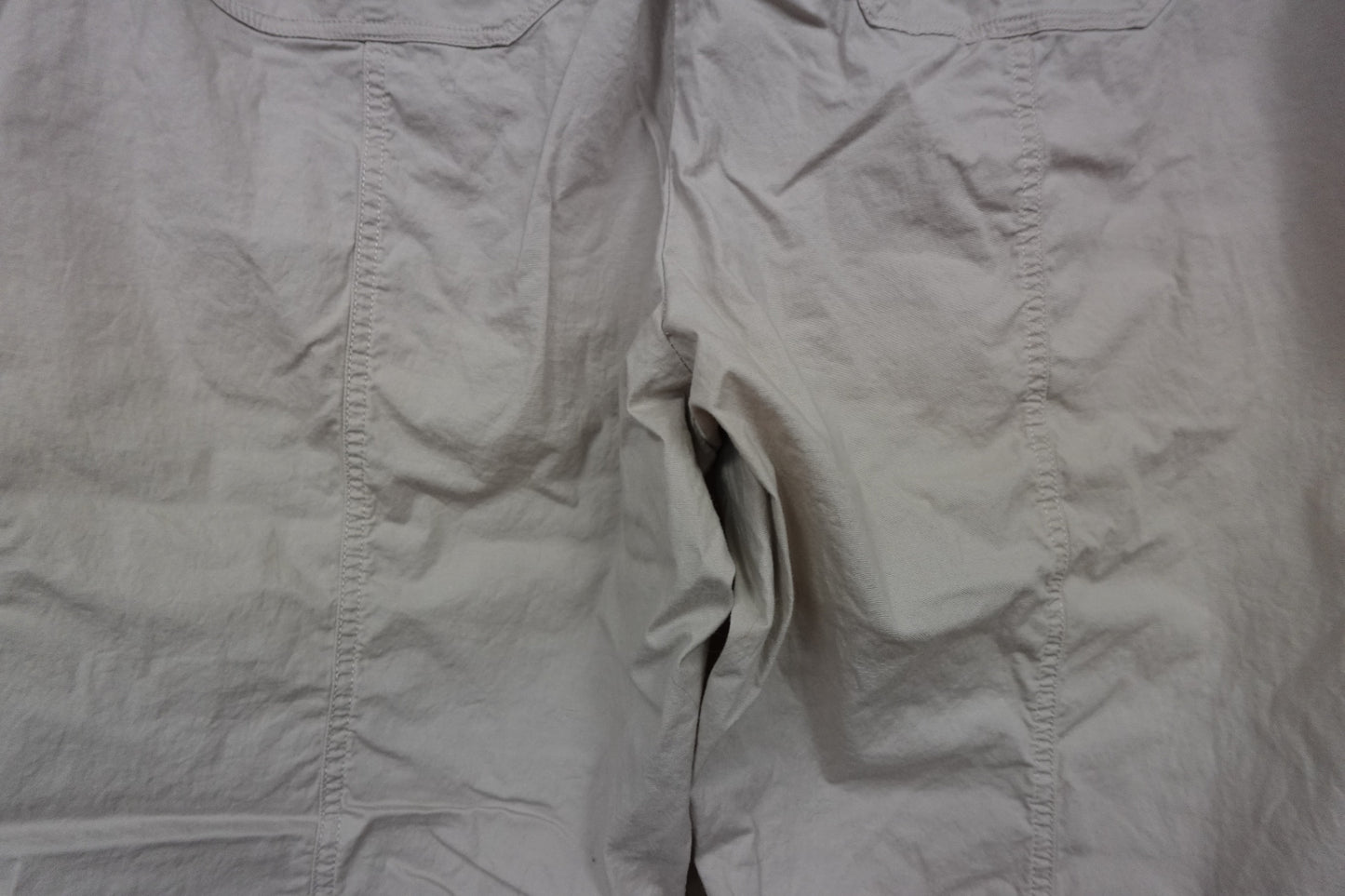 Torrid, Capri/Cropped Pants, 4R