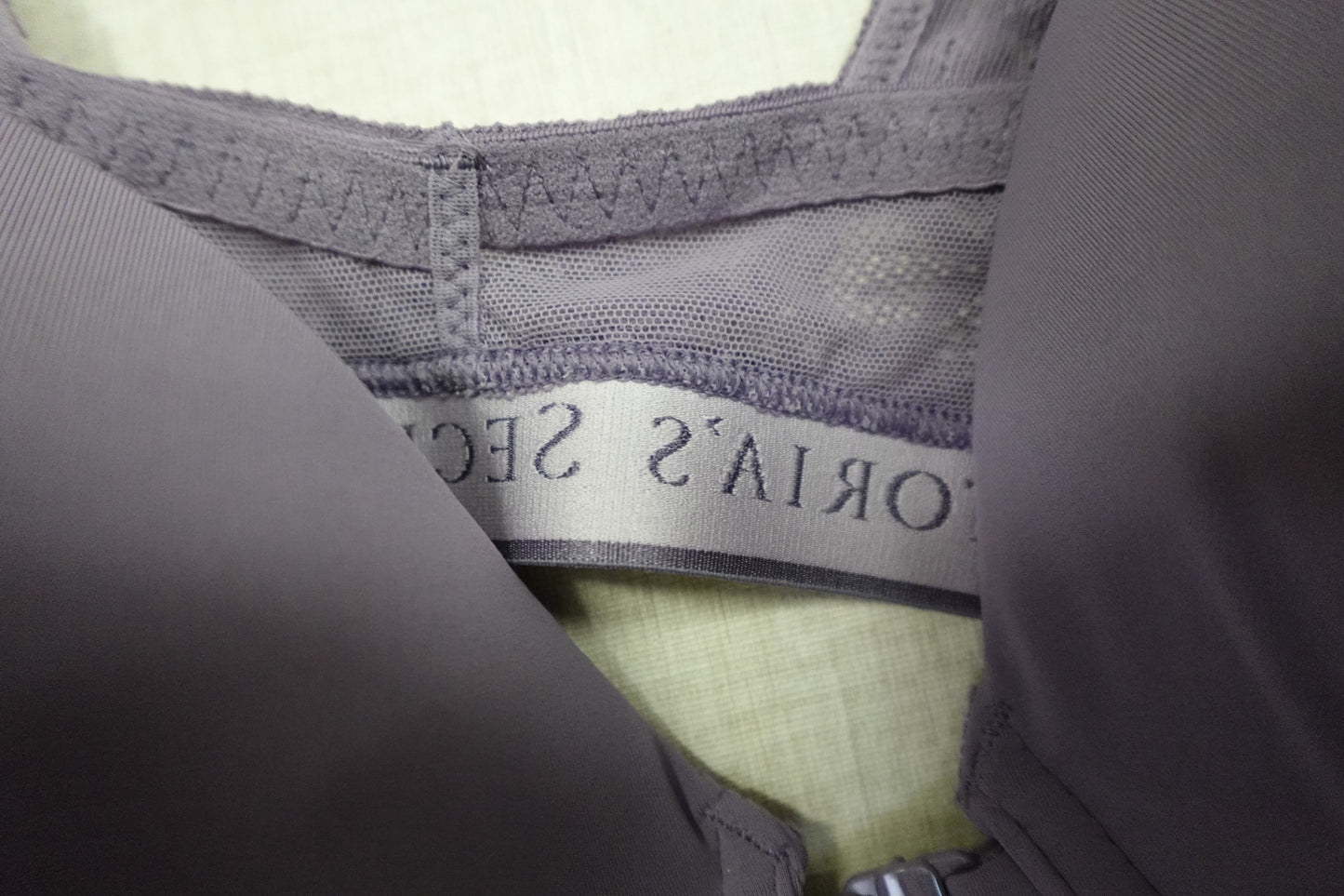 Victoria's Secret, Bra, 40C