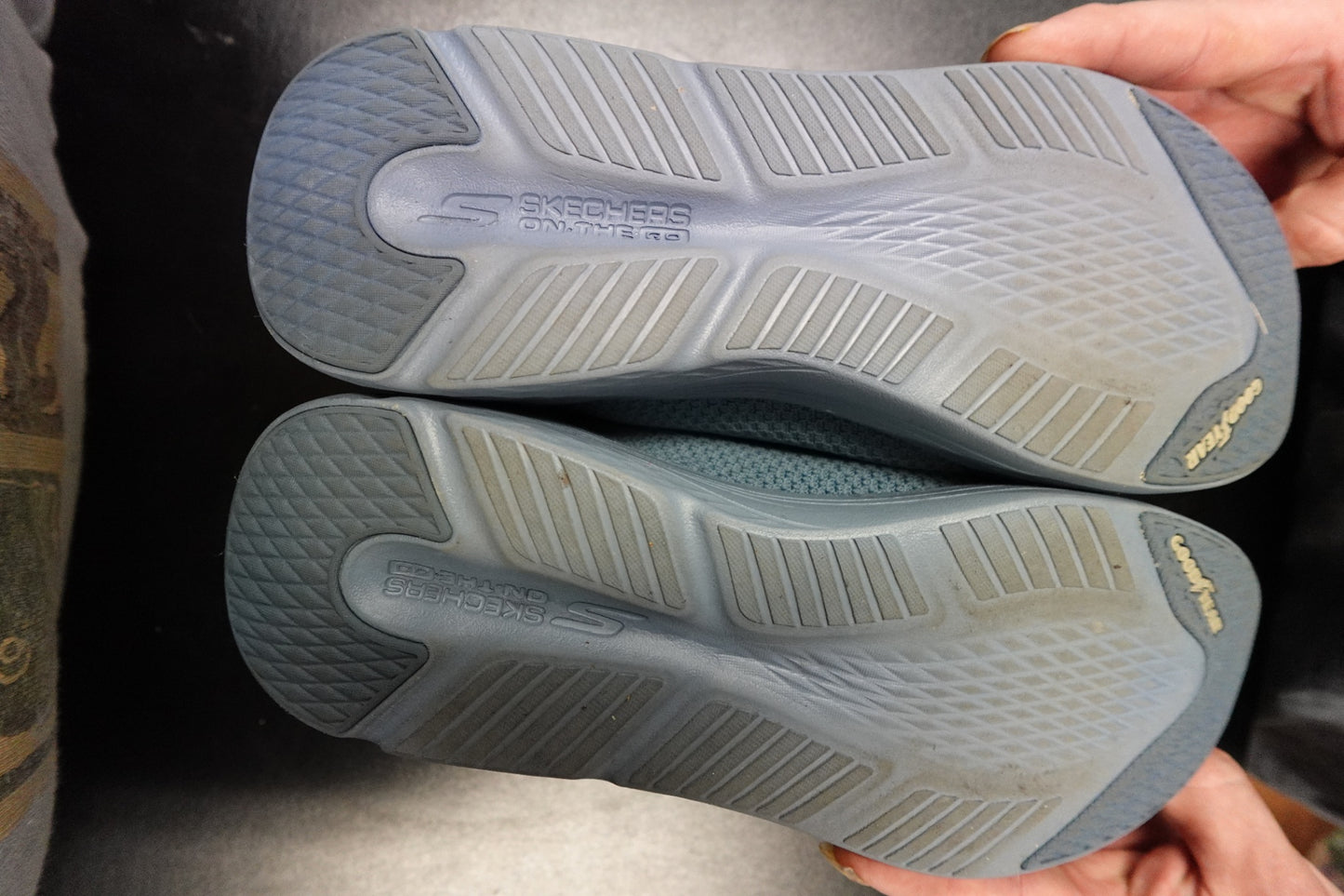 Sketchers, Sneakers, 10