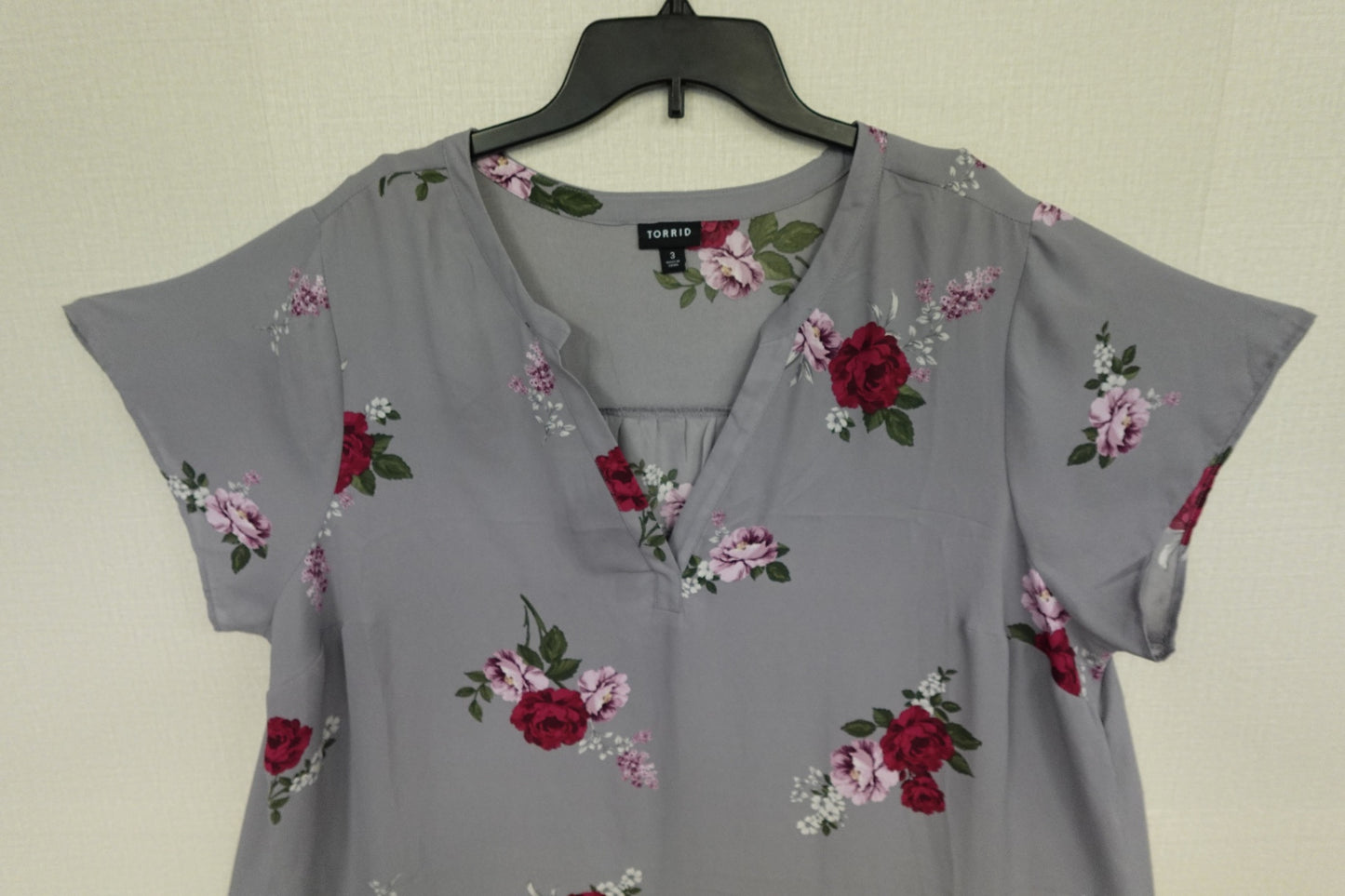 Torrid, SHORT SLEEVED TOP, 3X