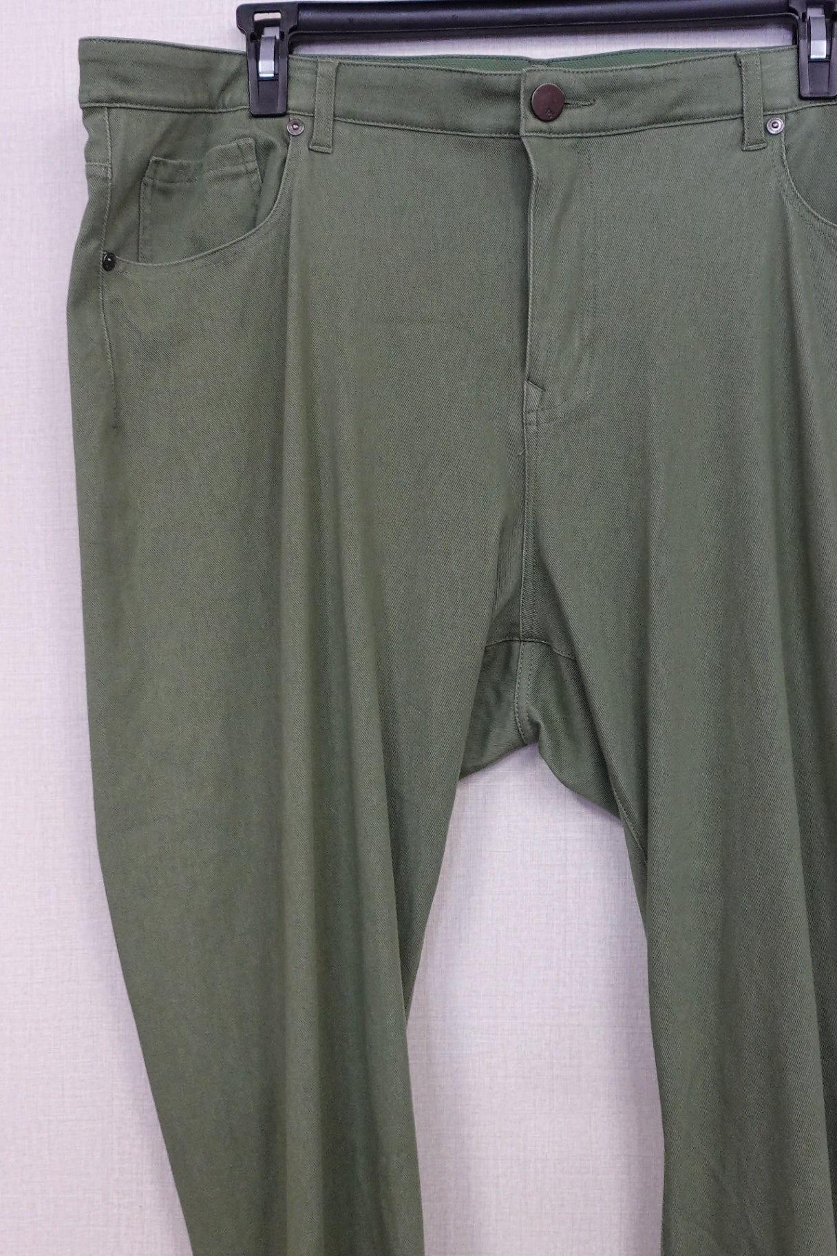 DG2, Pants, 22W