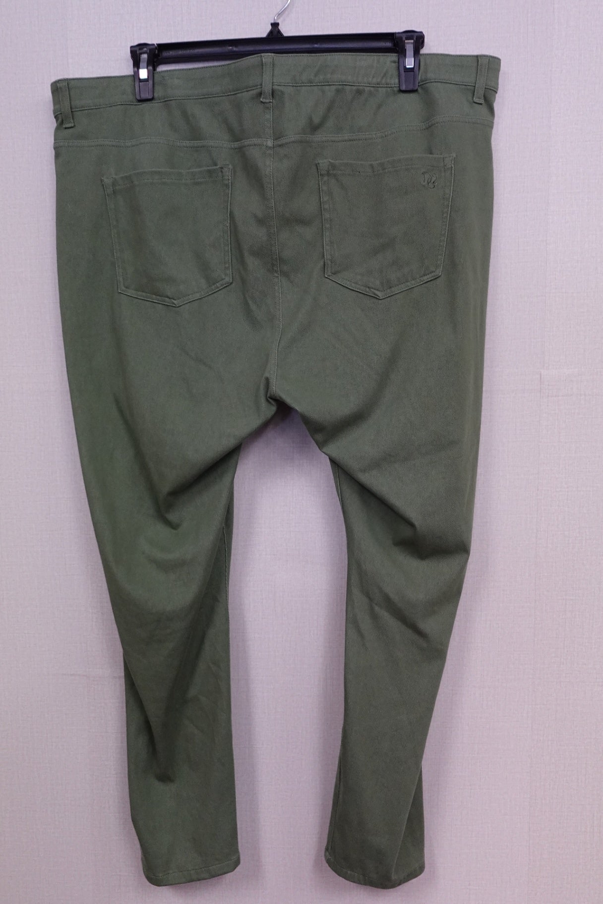 DG2, Pants, 22W