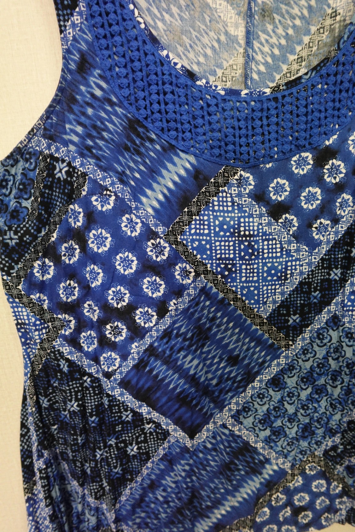 Avenue, Sleeveless Top, 18/20