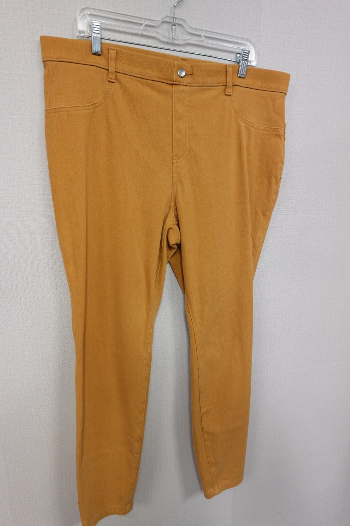 Time & Tru, Pants,