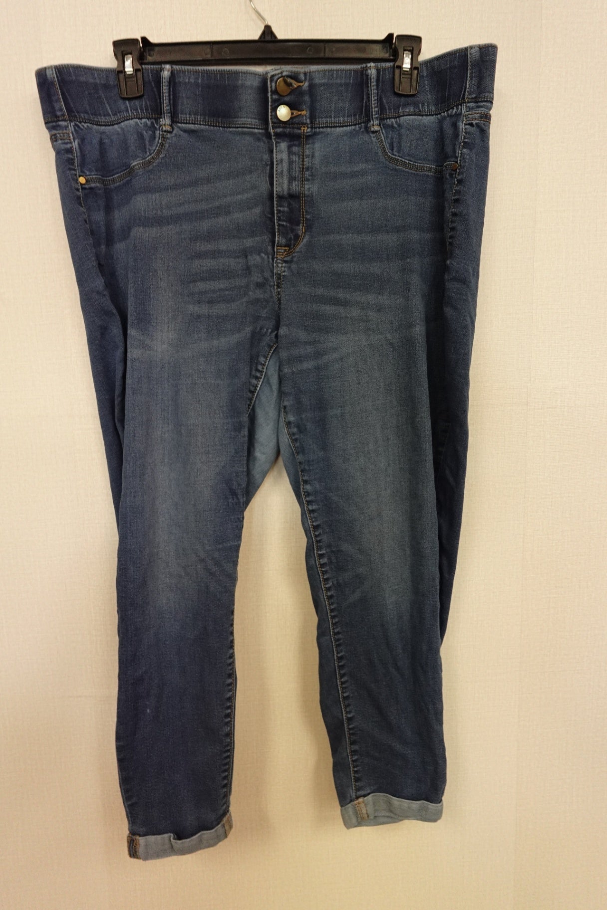 APT 9, Pants, 20W