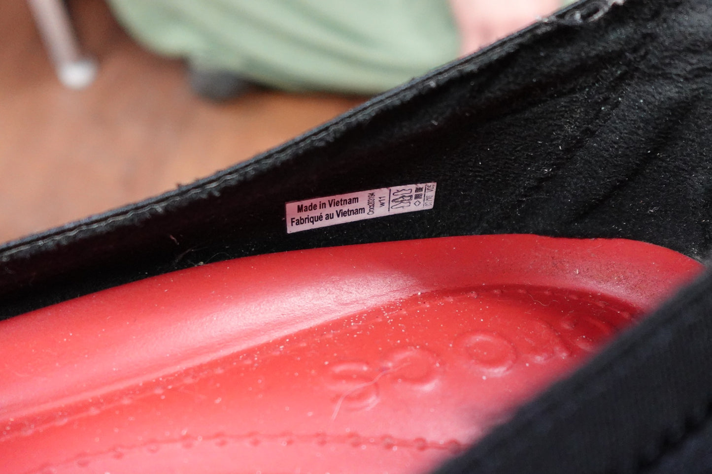 Crocs, Shoes-Flats, 11W