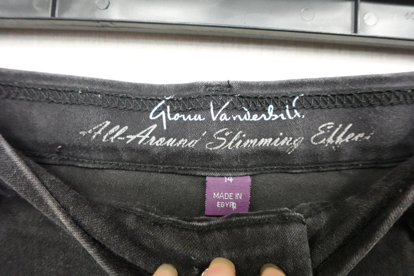 Gloria Vanderbilt, JEANS, 14