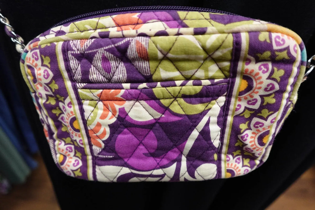 Vera Bradley, Crossbody Bag, Small/Medium Bag Vera Bradley Crossbody Bag More To Love Consignment