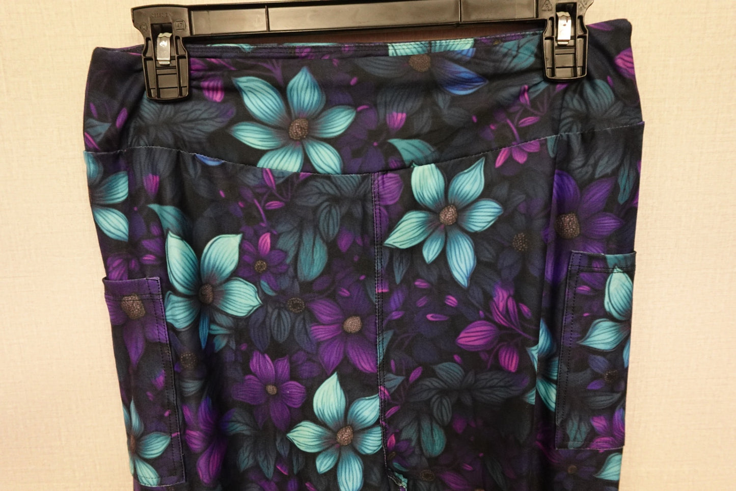 TL Clothing, Leggings, XL