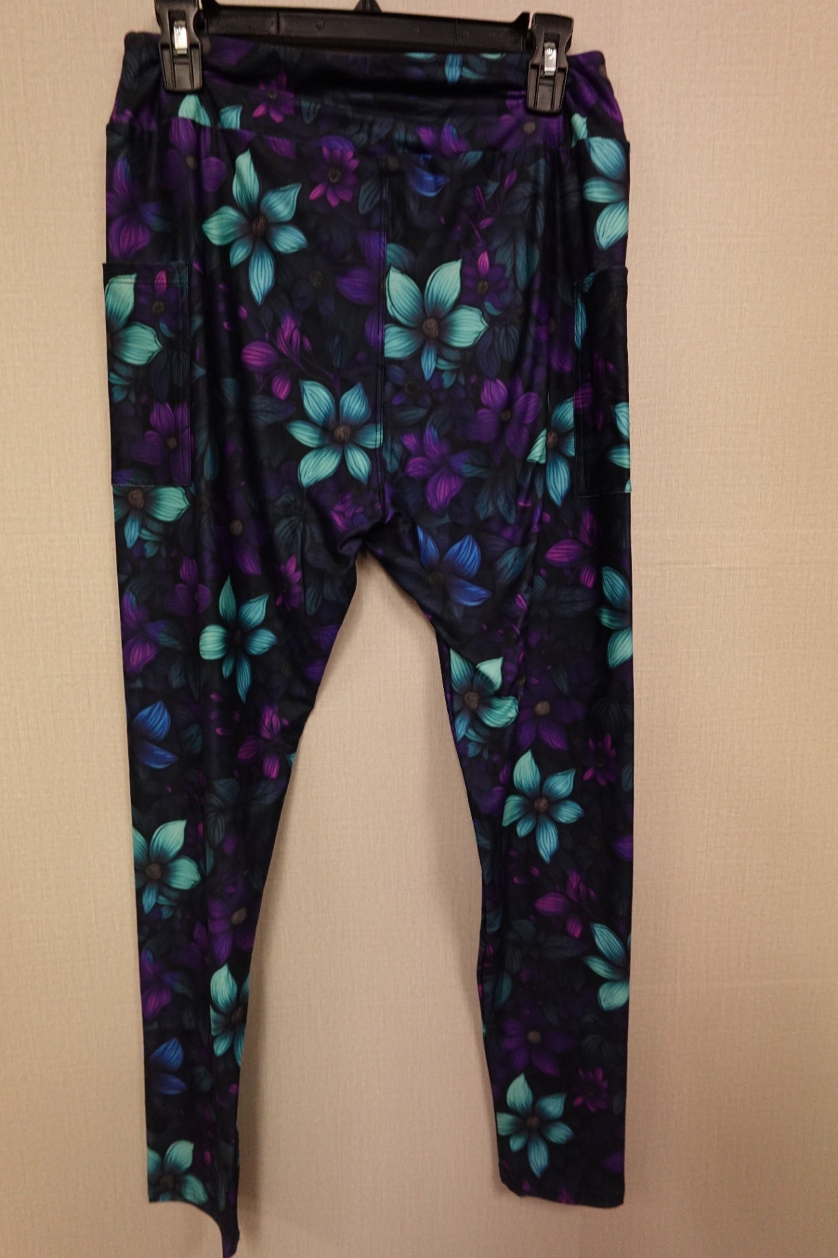 TL Clothing, Leggings, XL