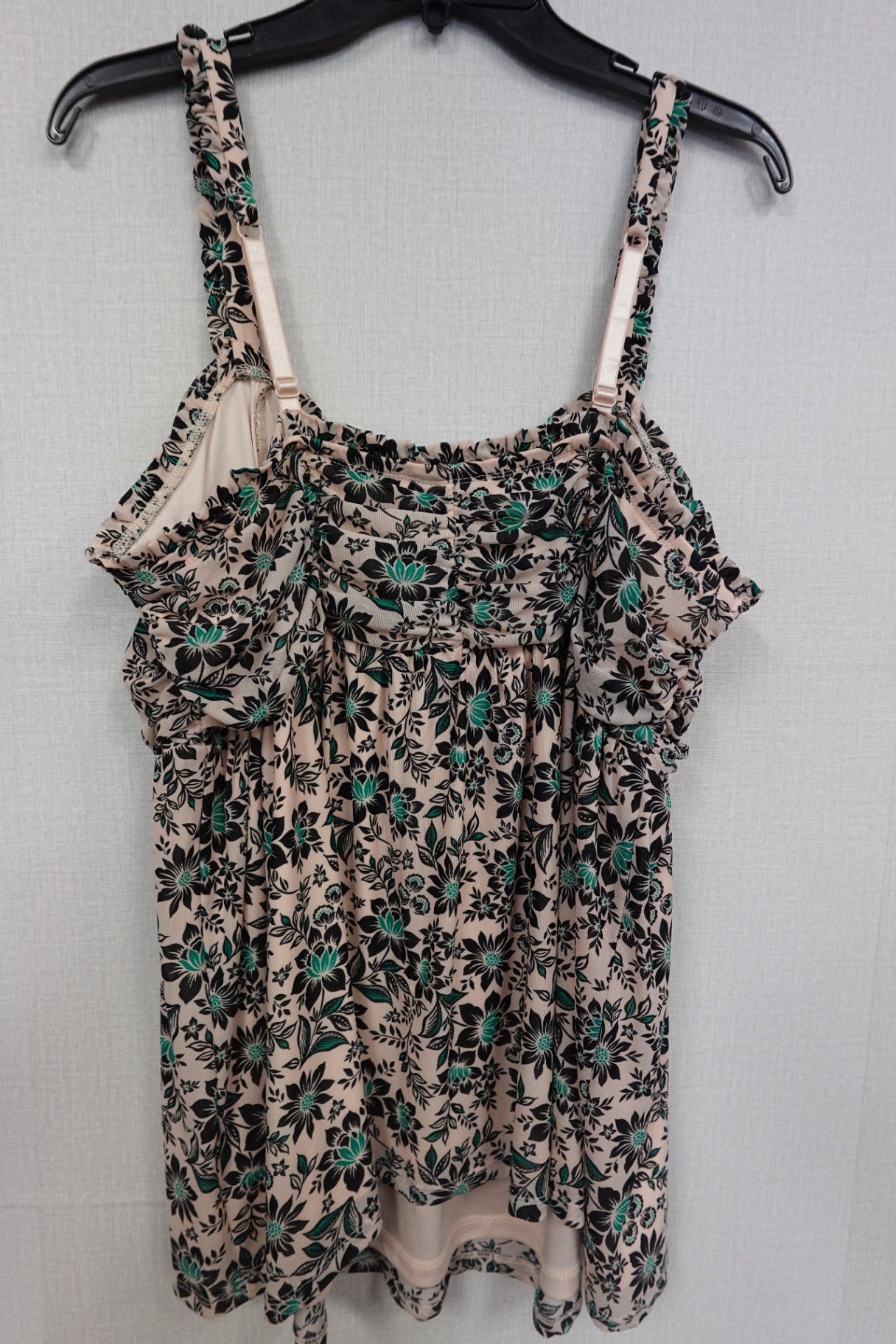 Torrid, Sleeveless top, 14/16- Condition: New with tags