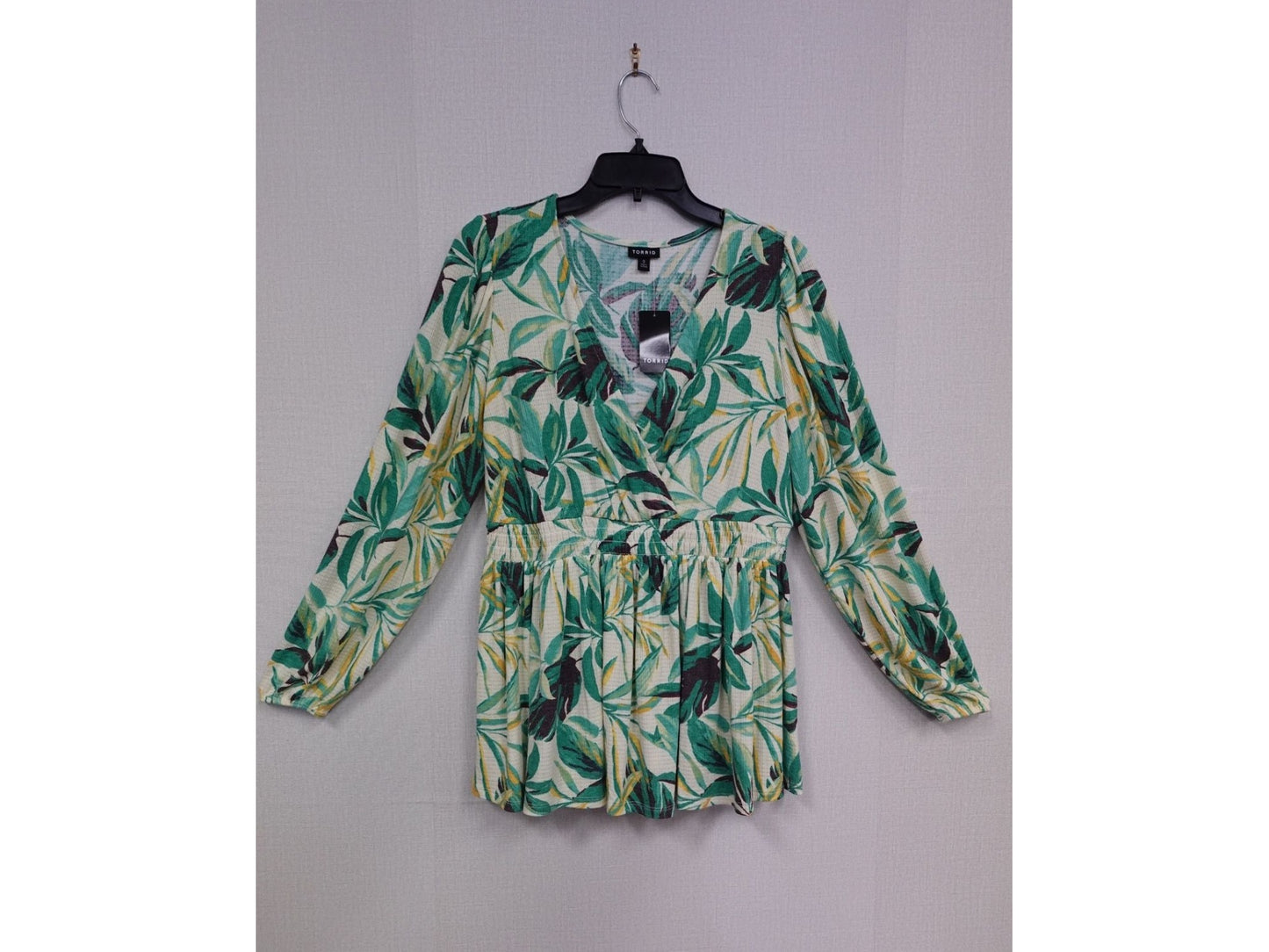 Torrid, Long Sleeves Top, Large (0)- Condition: New with tags