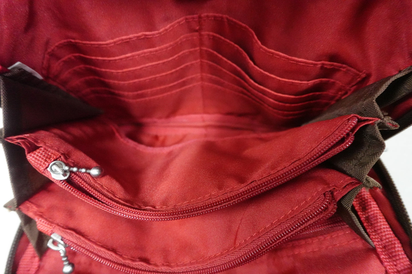 Baggallini, Purse: Crossbody , meduim