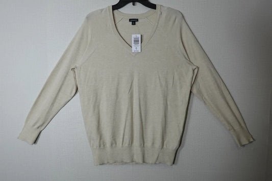 Torrid, NWT Sweaters, M/L (Torrid 00) Torrid NWT Sweaters More To Love Consignment