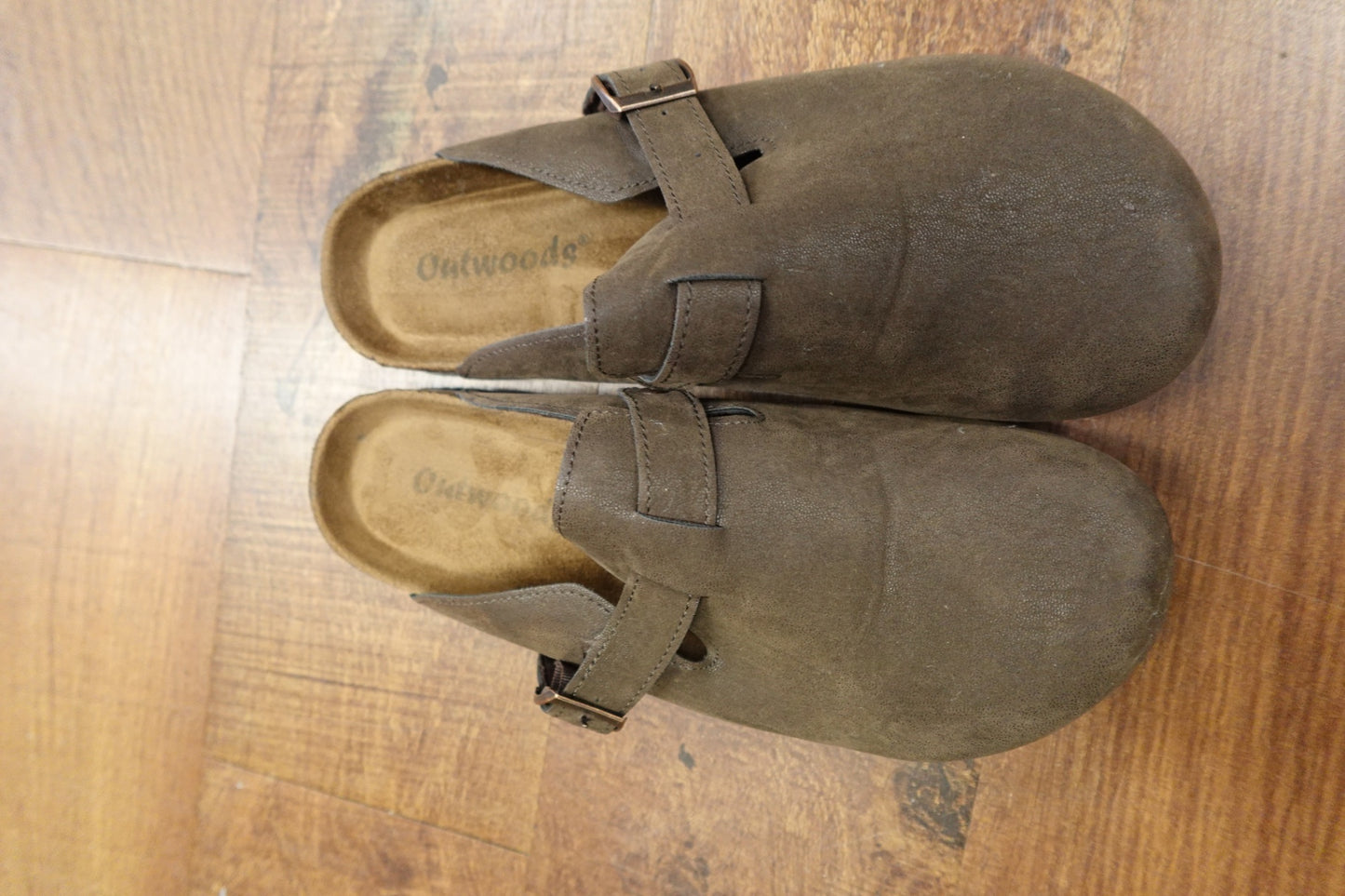 Outwoods, Shoes, 8