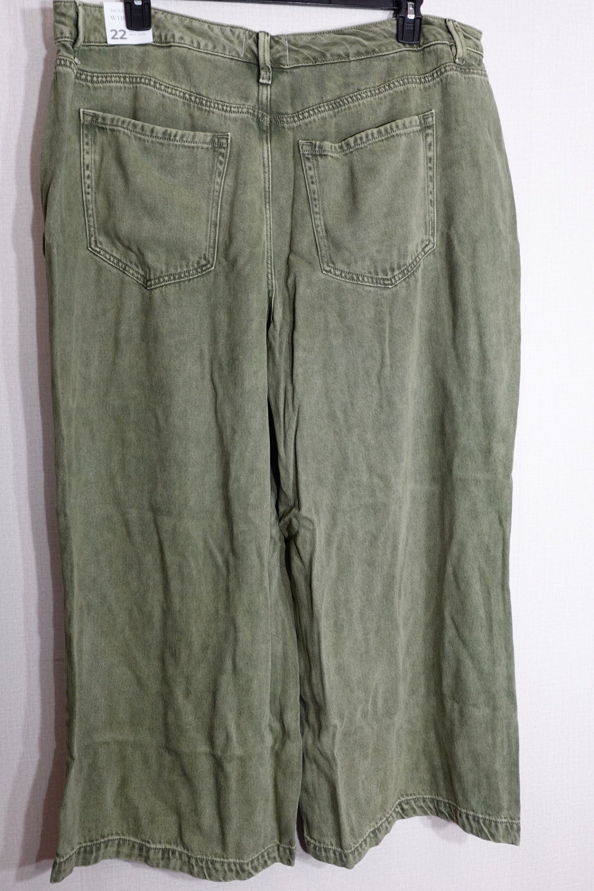 Lane Bryant, NWT Pants Wide Leg, 22P
