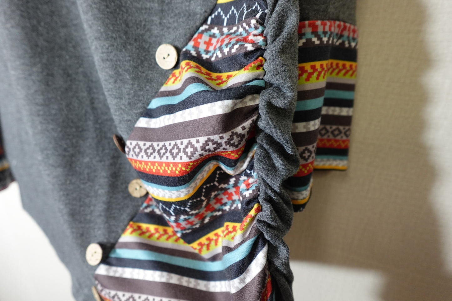 (No Label), Long Sleeve Sweatshirt, Large