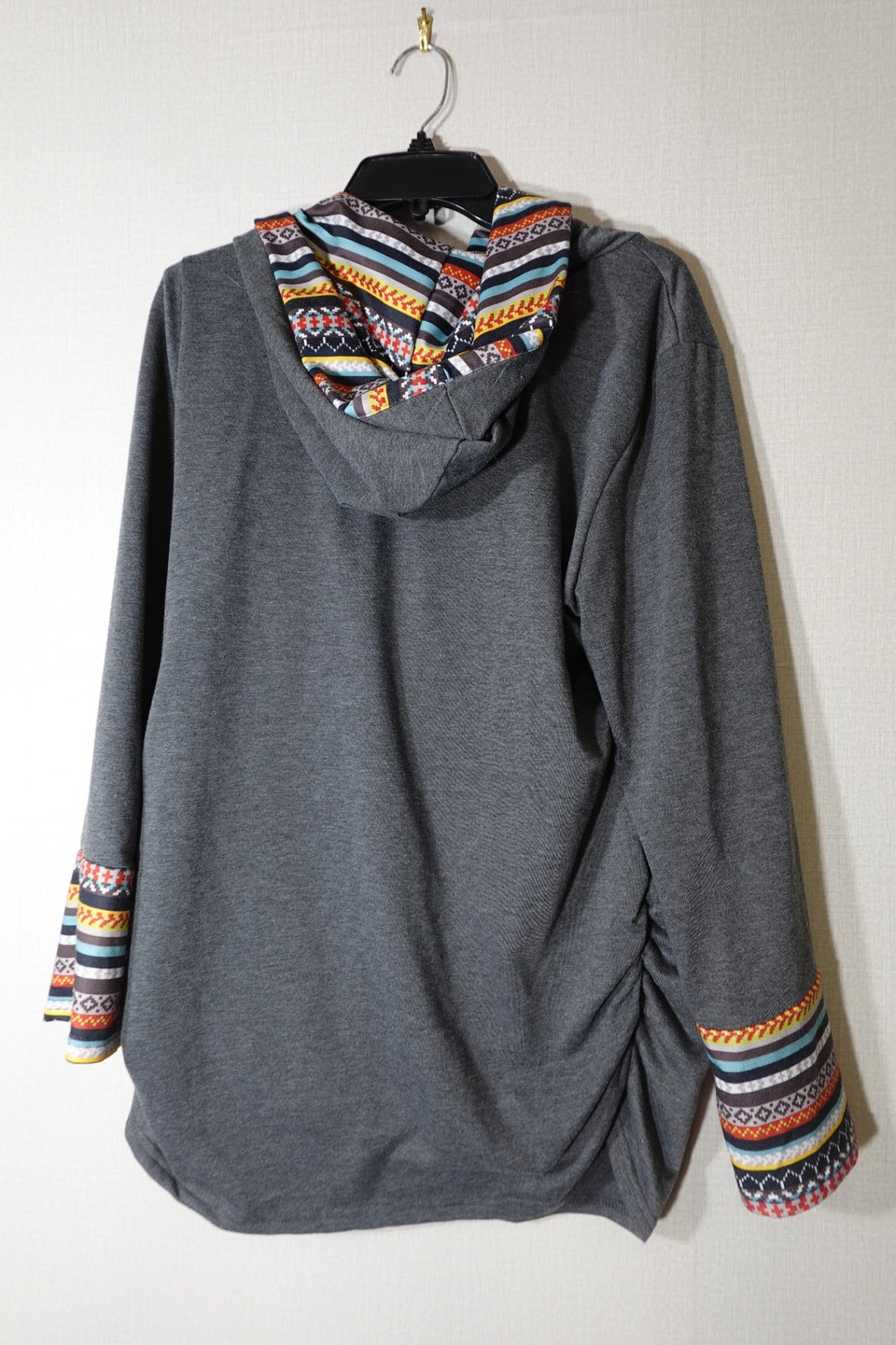 (No Label), Long Sleeve Sweatshirt, Large