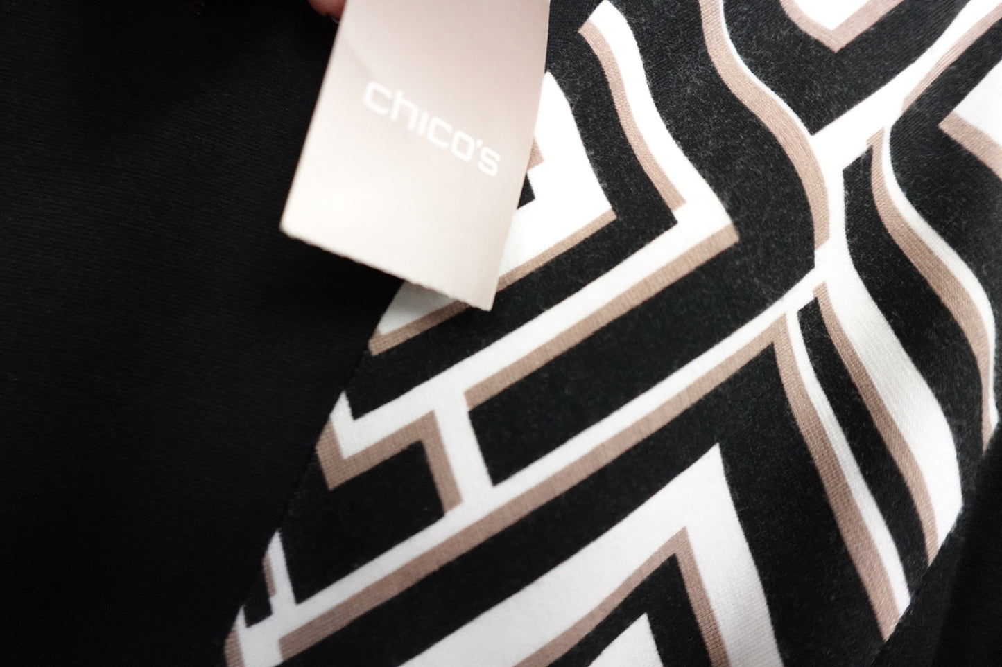 Black Label Chicos, NWT Dress, L/XL (chicos 2.5)
