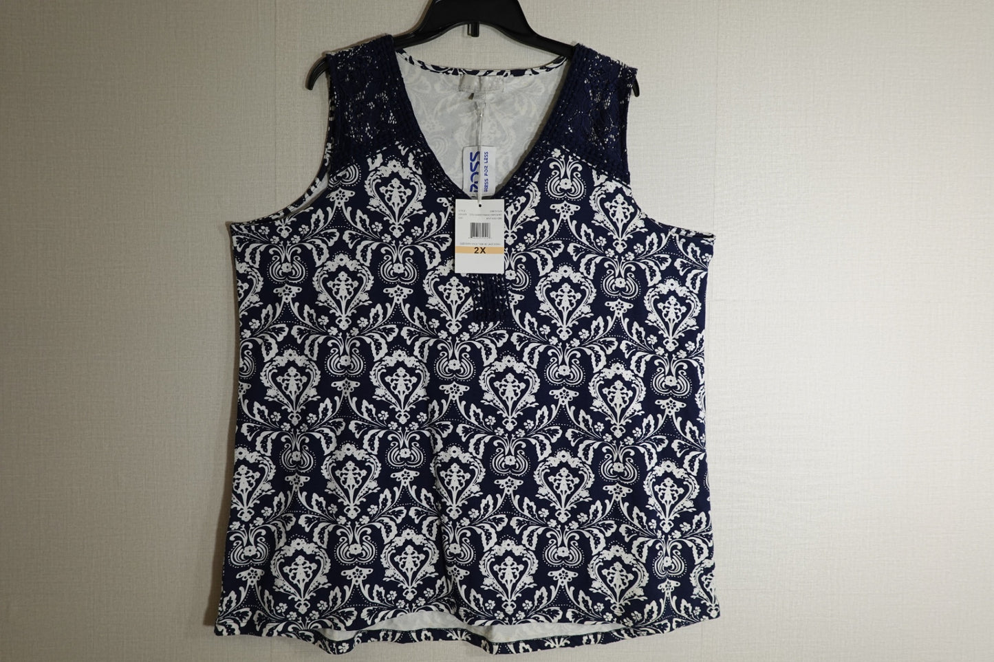 Carolyn Taylor, NWT Tank Top, 2X
