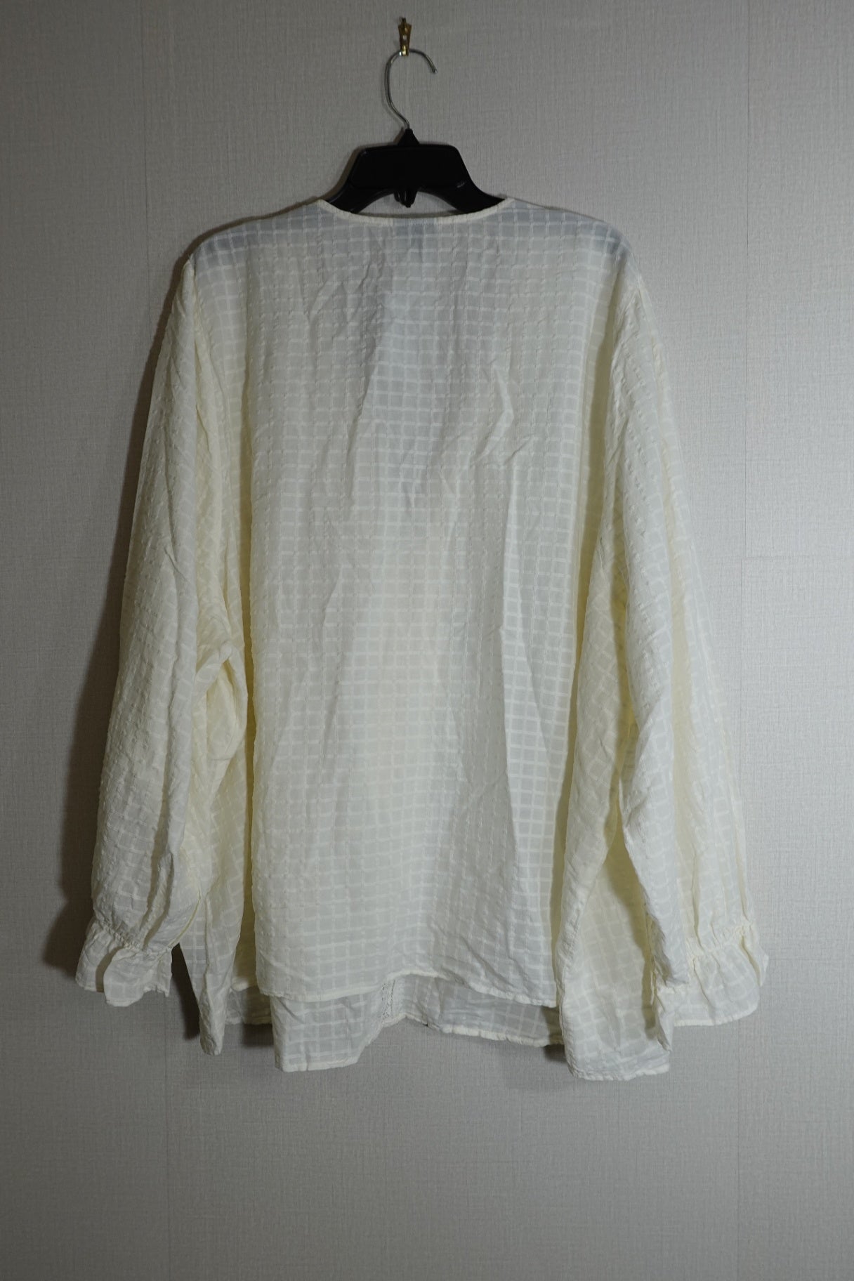 TORRID, NWT Long Sleeves Top, 5X