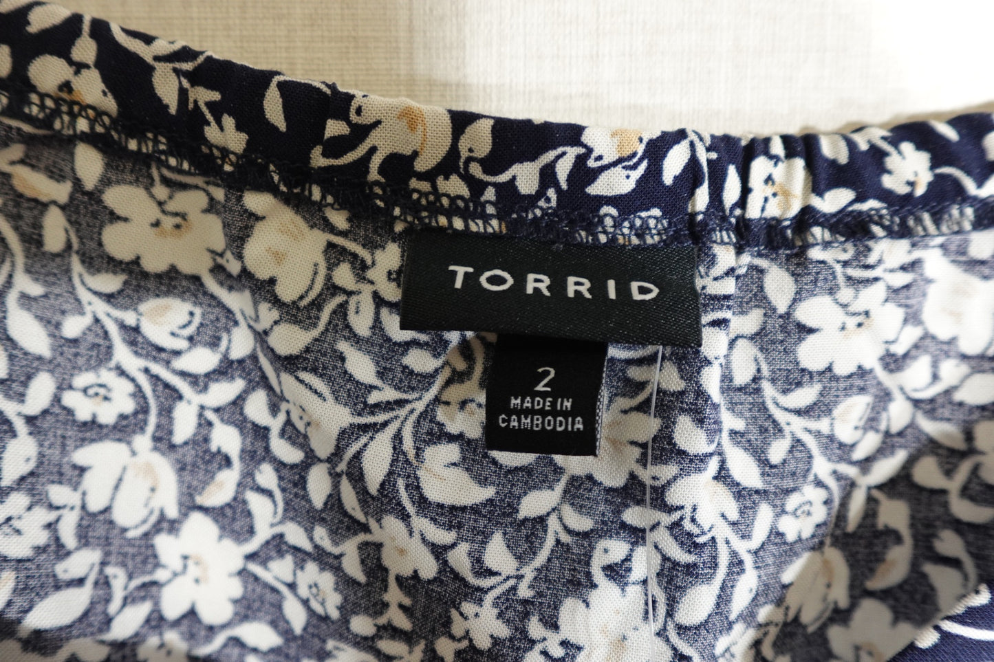 Torrid, NWT Short Sleeve Top, 18/20