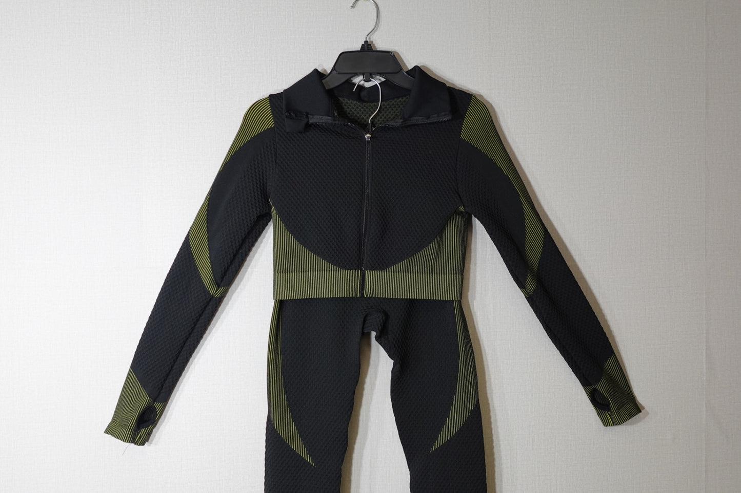 B Fit A, Active Wear set, Large