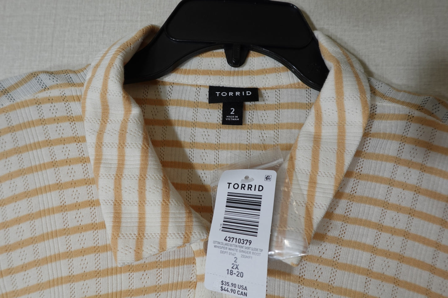 Torrid, NWT Short Sleeves Top, 18/20