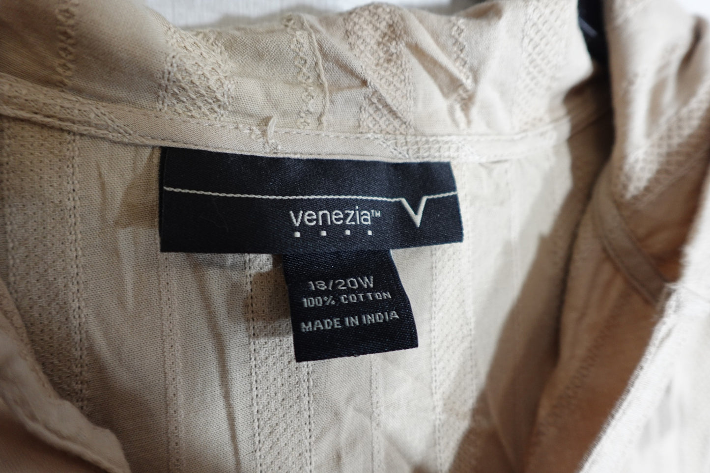 Venezia, 3/4 Sleeve Top W/Hood, 18/20