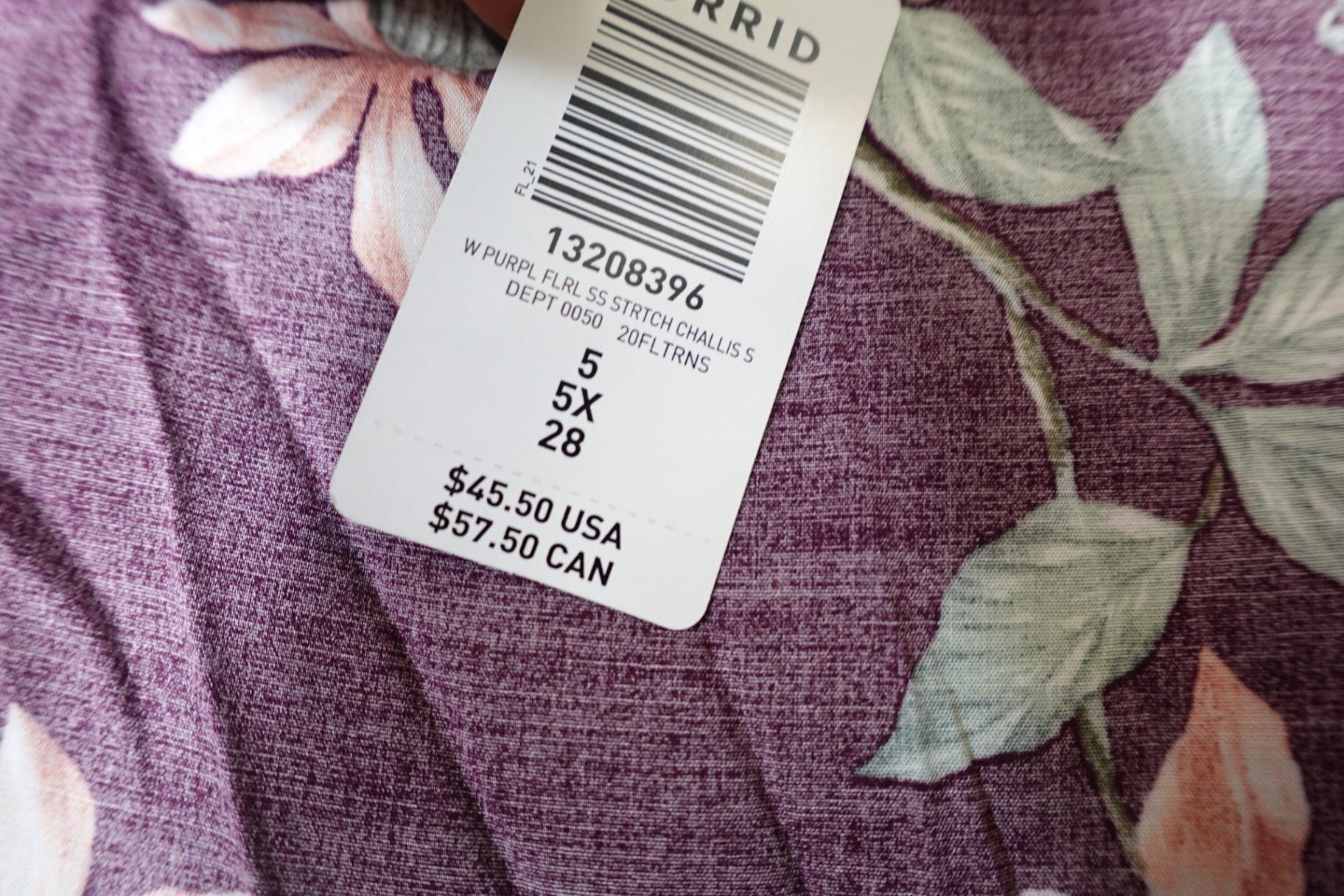 TORRID, NWT Short Sleeve Top, 28